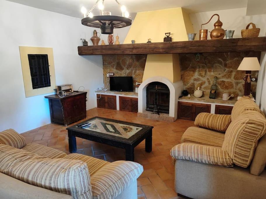 Villa El Membrillar Priego de Córdoba Esterno foto